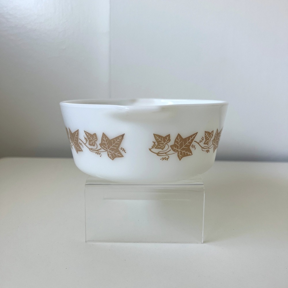 Vintage Pyrex Sandalwood 472-B Brown Ivy 1.5 Pt Casserole Dish No Lid - Picture 4 of 12